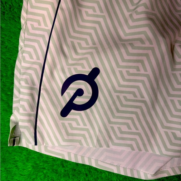 Peloton Turin Output lined shorts Size Medium - Picture 3 of 7